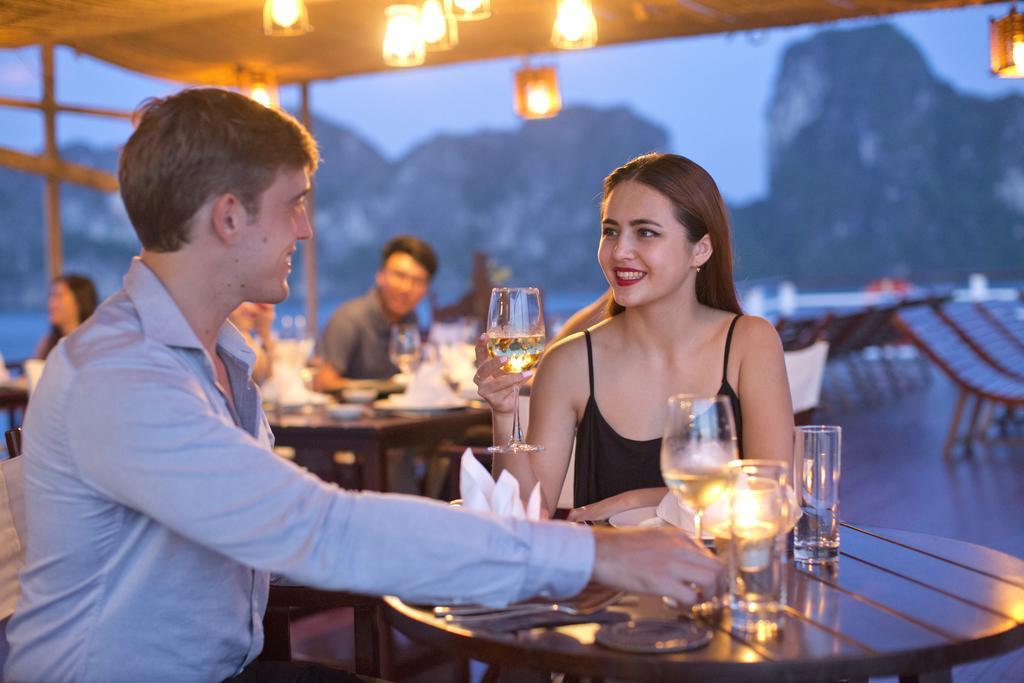 Secret Halong Cruise Hotel Ha Long Eksteriør billede